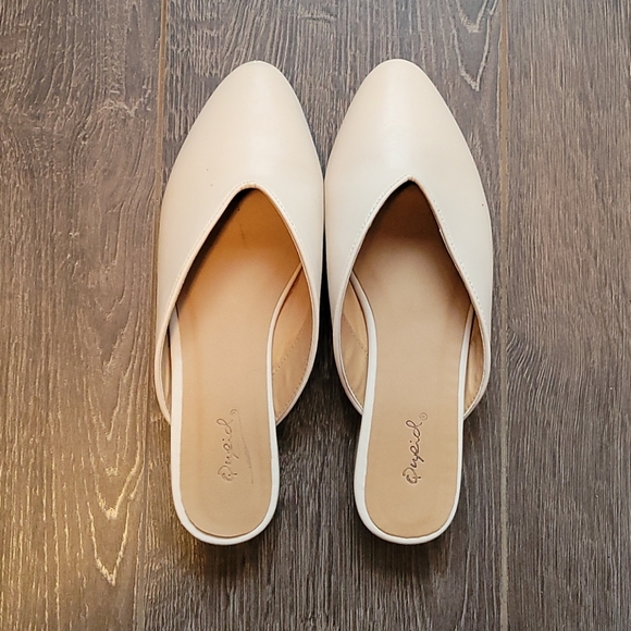 Qupid Shoes - Light Pink / Cream Mules